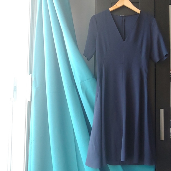 Joseph Dolina Crepe Dress - Picture 1 of 4